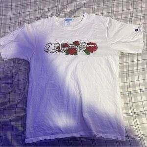 Champion roses front hit print- 2010s light blue tag, no stains